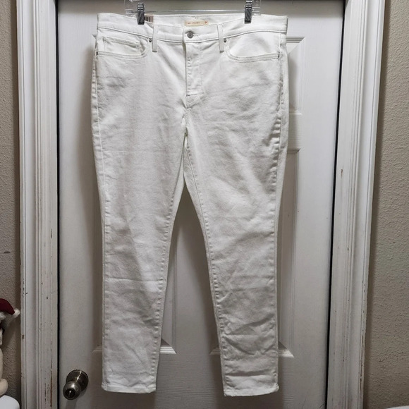 NWT Levi's 311 Shaping Skinny Women's 18M 34x30 White Jeans 34 X 30 - Picture 4 of 12